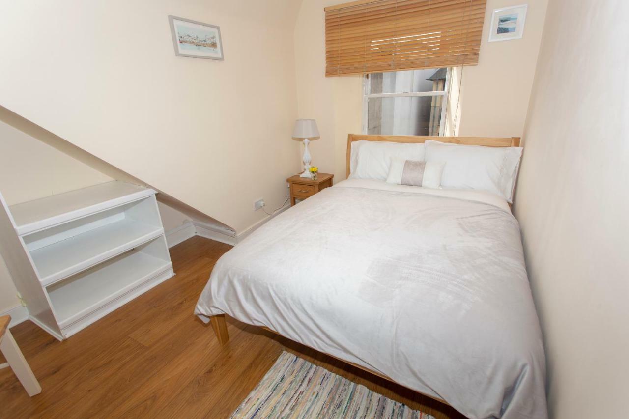 إدنبرة Spacious 2 Bed Apartment In The Heart Of Old Town المظهر الخارجي الصورة