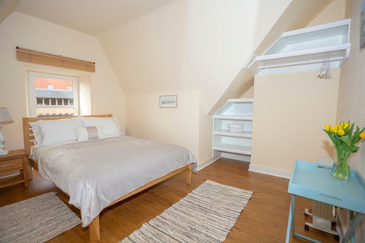 إدنبرة Spacious 2 Bed Apartment In The Heart Of Old Town المظهر الخارجي الصورة